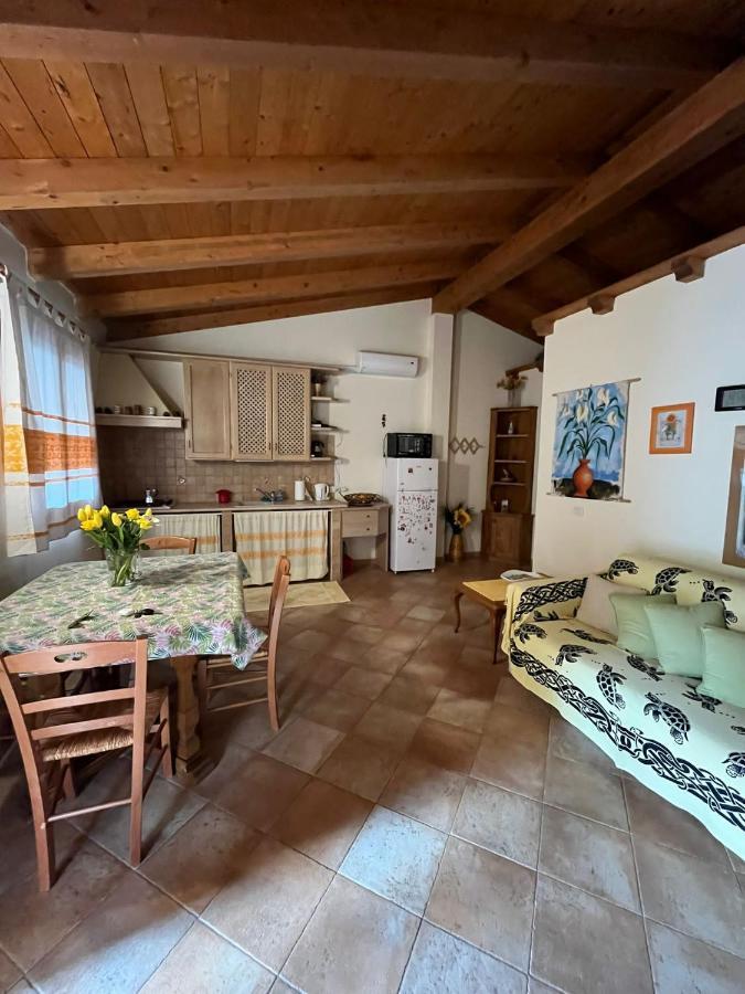 Casa Nel Borgo Di San Pantaleo Villa Dış mekan fotoğraf